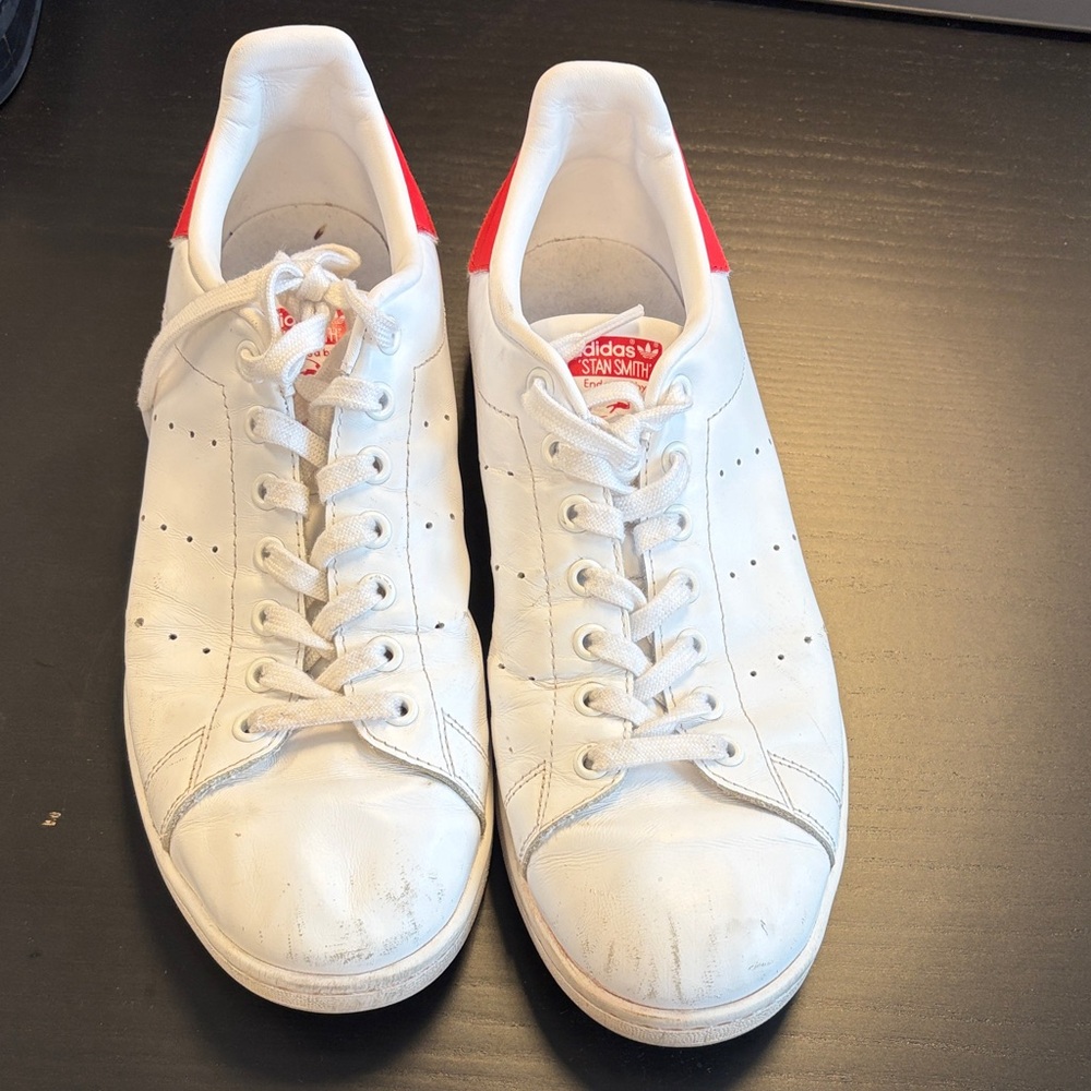 adidas White Sneakers with Red Heel Tab - Men's Low-Top